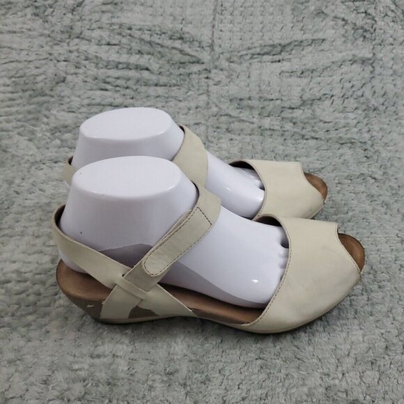 Dansko Wedge Sandals Womens 38 EU 7.5 US Off White Leather Open Toe Slingback - Picture 4 of 9